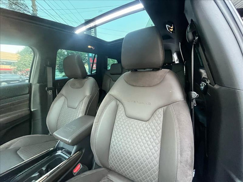 Jeep Commander Commander 1.3 T270 Turbo Flex Overland At6