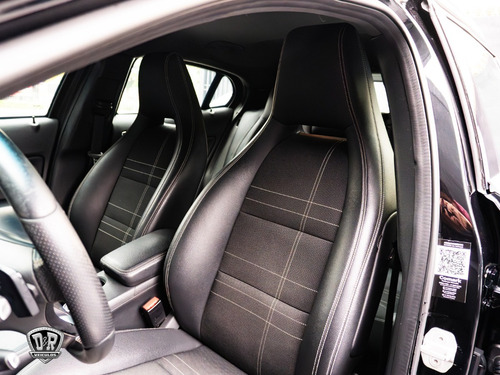 Mercedes-Benz Classe GLA 1.6 Advance Turbo Flex 5p