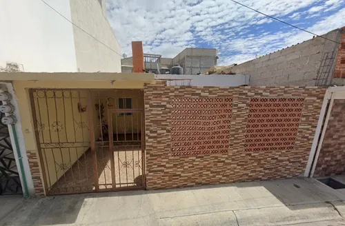 Sk14-casa En Remate Bancario Ubicada En San Sebastián 14, La Giralda, San Sebastián, 90508 Huamantla, Tlax.