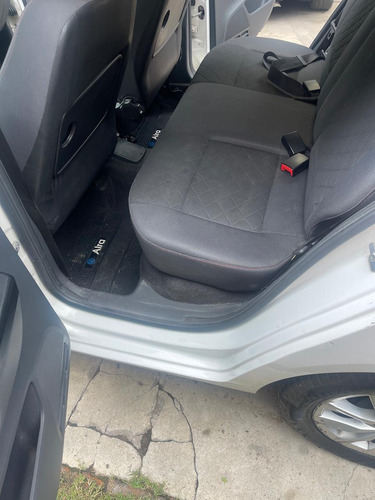 Volkswagen Suran 1.6 Imotion Highline