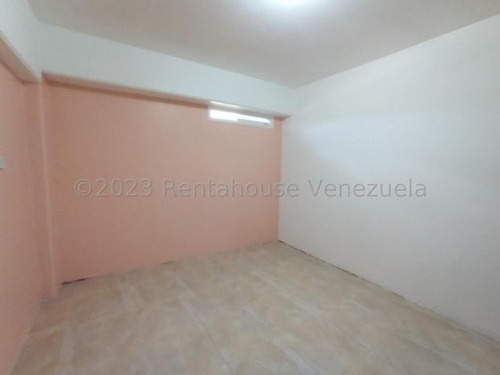 Imagen 11 de 12 de Apartamento En Venta En Turmero Cod. 23-17423 Dvm