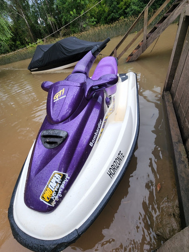 Imagen 11 de 25 de Seadoo Gti Bombardie