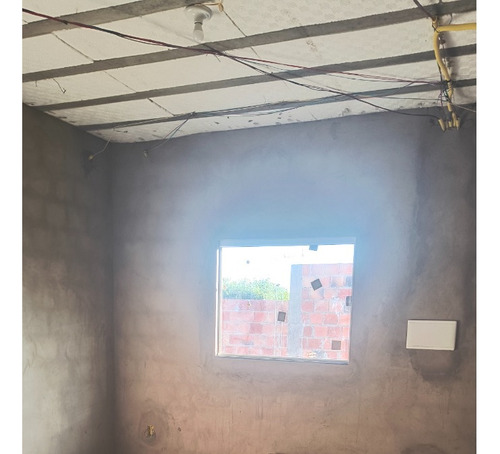 Casa Recém Construída Em Fase De Acabamento