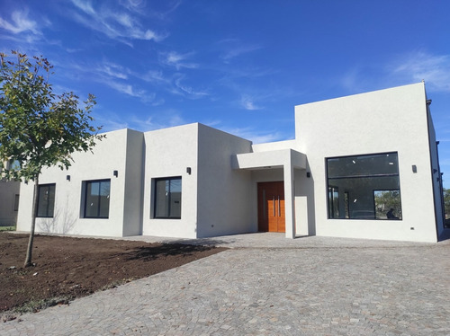 Imagen 2 de 30 de Casa En Venta Ubicado En San Matias, Escobar, G.b.a. Zona Norte