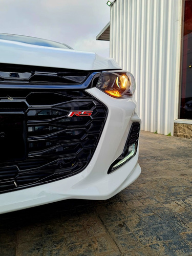 Imagen 12 de 25 de Nuevo Chevrolet Onix Rs 2023 1.0 Tur Color Manual 0km Smar6