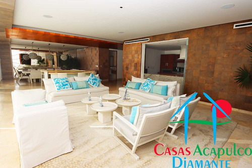 Imagen 6 de 14 de Cad Marena 2701. Terraza Con Alberca Y Vista Frontal Al Mar