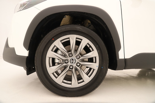 Imagen 20 de 25 de Toyota Corolla Cross Xli Cvt 2.0
