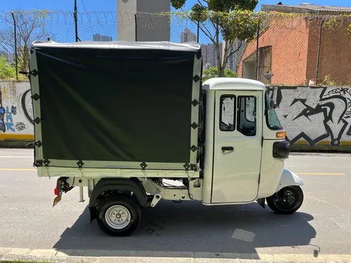 Motocarro Bajaj Re Maxima C Petrol Carpado