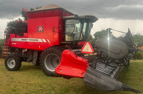 Colheitadeira Massey Ferguson 9790 Ano 2009