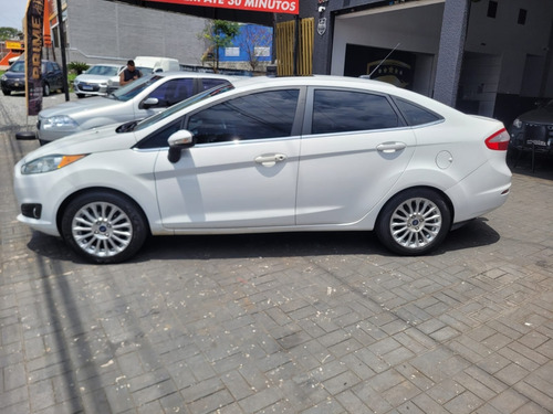 Ford Fiesta Sedan Ford New Fiesta Sedan 1.6 Titanium PowerShift Plus (Flex)
