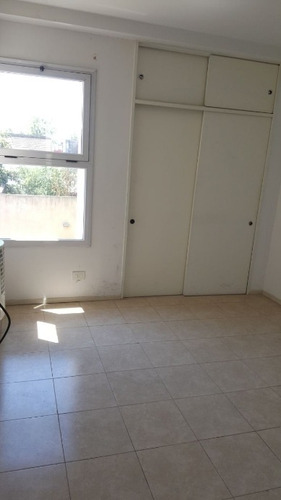 Imagen 9 de 14 de Departamento De 2 Ambientes En Venta - Moron Norte