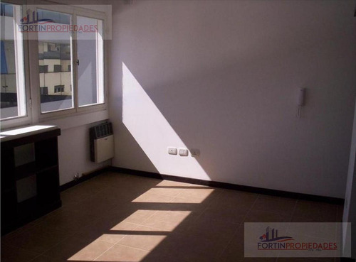 Imagen 4 de 10 de Departamento - Microcentro