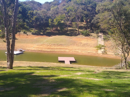 Imagem 4 de 14 de A Nobreza De Morar Bem / Bela Casa / Beira Da Represa !!!