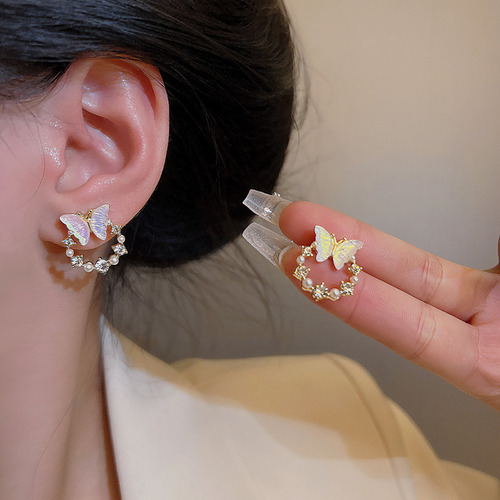 Pendientes Needle Fresh Con Forma De Mariposa En Color Paste