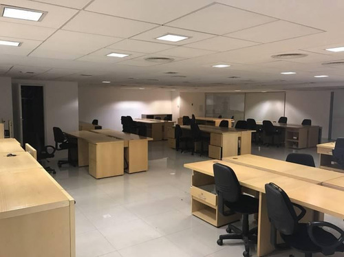 Imagen 29 de 30 de Edificio De Retail Y Oficinas Con 700 Puestos De Trabajo Oportunidad Única!