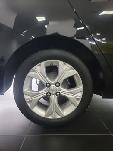 Chevrolet Onix 1.0T Premier Sedan At