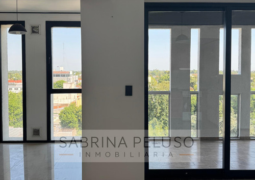 Departamento De 2 O 3 Ambientes En Moreno Centro Sobre Yrigoyen