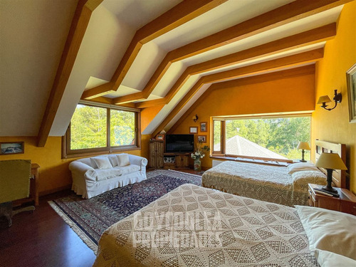 Casa En Venta En Pucón