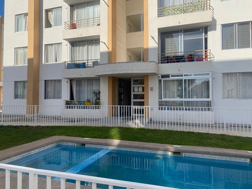 Depto En Condominio Cercano A Aeropuerto, La Serena.