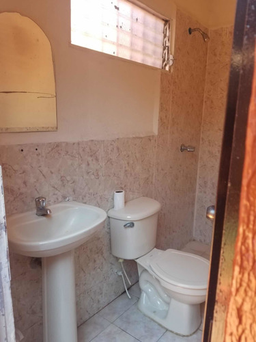 Imagen 5 de 30 de Casa De 3 Cuartos Sala Cocina Jardín 1 Baño Lavadero