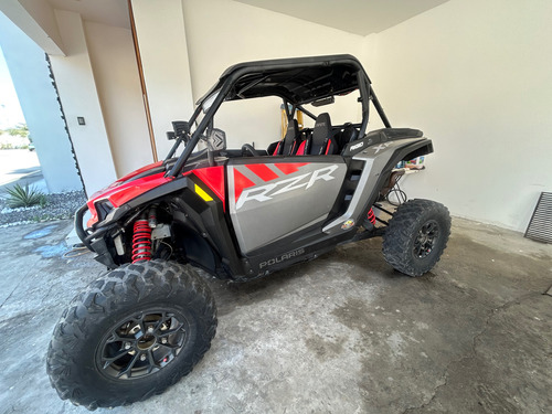 Rzr Xp 1000 Ultimate Año 2024 Color Gris Con Rojo