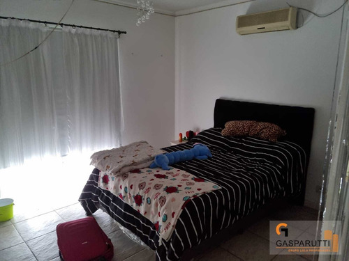 Imagen 7 de 17 de Casa En Venta 5 Ambientes Con Pileta En Septiembre!