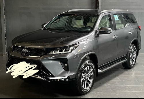 Toyota SW4 2.8 Diamond 7L 4X4 Tdi Aut. 5-P