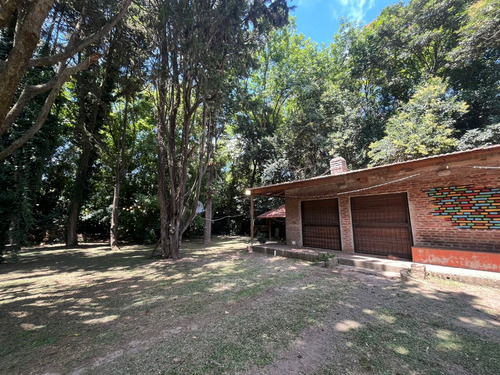 Casa Quinta En Venta En Calle 19 Bis Entre Arana Y 420