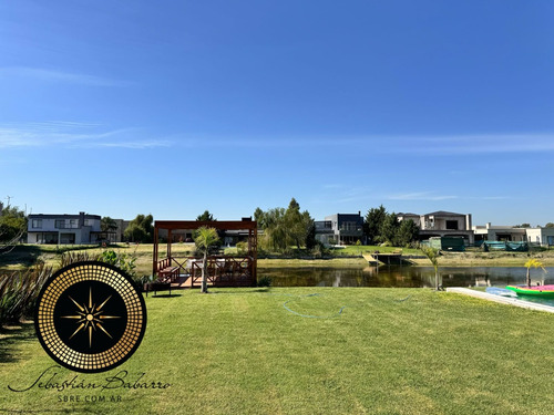 Casa Venta Fondo A Laguna, Canning Los Talas