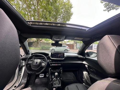Peugeot 2008 1.0T Gt