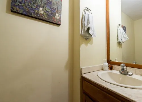 Casa En Venta En Loma De Los Balsos. Cod V16872