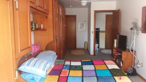 Casa Em Espirito Santo Com 3 Dormitórios - Mi15398