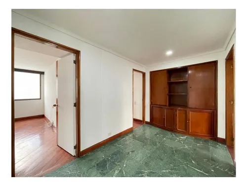 Rhbr-14213 (apto)piso 6 (poblado)