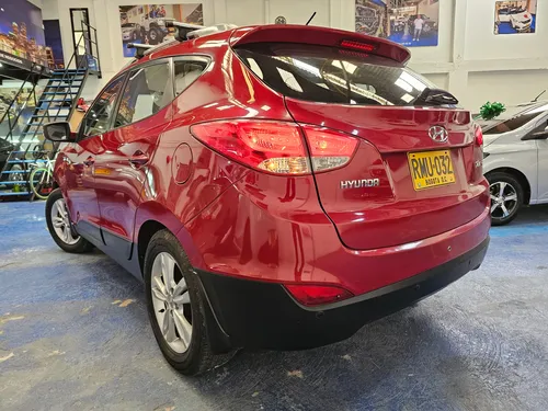 Hyundai TUCSON IX-35 2.0l Crdi 4x2 AUTOMÁTICA