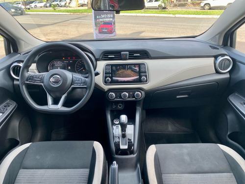 Nissan Versa Advance 1.6 (Flex) (Aut)