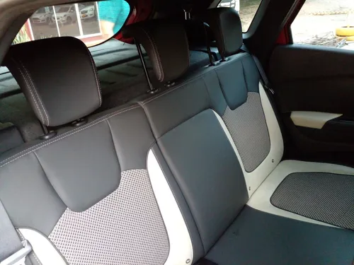 Renault Captur 2.0 Intens Automática