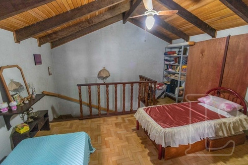 Sobrado Em Camaquã Com 4 Dormitórios - Lu268809