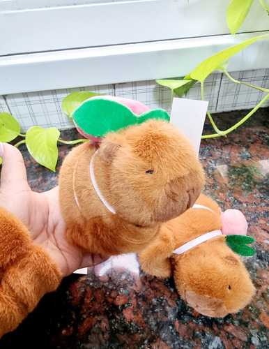 Peluche Pulsera Capybara/capibara/carpincho 13cm X1 Unid Durazno