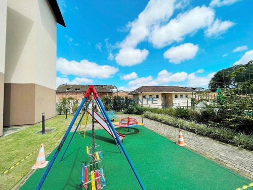 Apartamento Com 3 Dormitórios Para Alugar, 69 M² Por R$ 1.200,00/mês - Capão Raso - Curitiba/pr - Ap1232