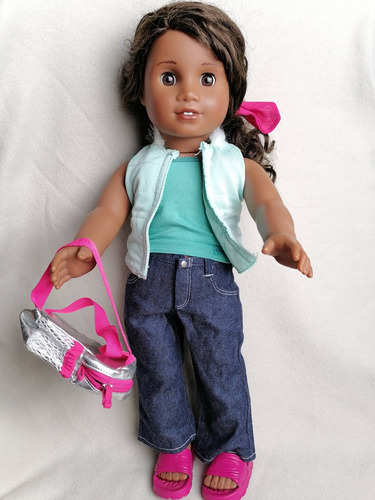 Muñeca Original American Girl Gabriela 46cm.. Con Mochila. 