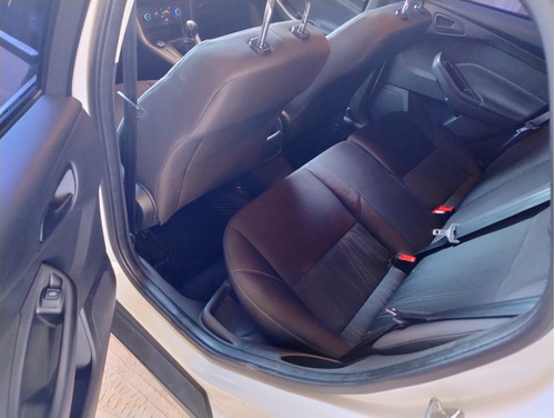 Ford Focus III 1.6 Sedan S