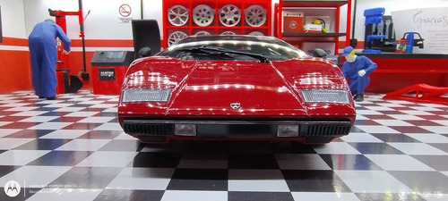 Lamborghini Countach Lp400 Kyosho , Escala 1 18, Rojo (Usado)