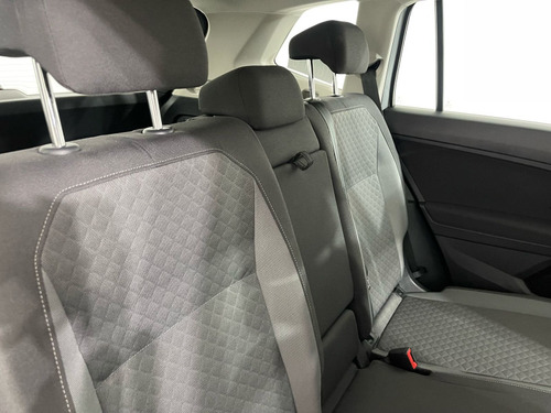 Volkswagen Tiguan TRENDLINE PLUS TSI DSG L4 150 HP