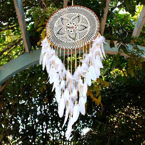 A Atrapasueños Colgante Con Plumas Y Luz Grande 40cm