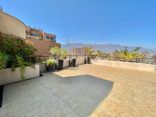 Penthouse Dúplex Vitacura: Lo Curro / Vía Aurora