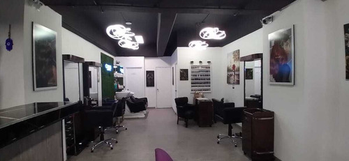 Se Traspasa Estudio De Belleza En Multiplaza Arboledas