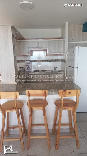 Imagen 7 de 12 de Apartamento En Alquiler En Los Corales, Residencias Arichuna, Av. La Playa Parroquia Caraballeda. Edo. La Guaira. Aa-cll009