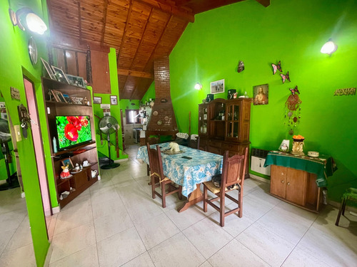 Venta Casa 4 Dormitorios Costa Azul Con Cochera
