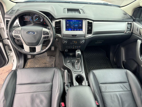 Ford Ranger 3.2 Limited Cab. Dupla 4x4 Aut. 4p