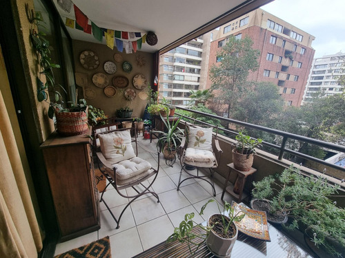 Depto En Venta 3d, 2b Mas Servicos Completos 2e , Las Condes